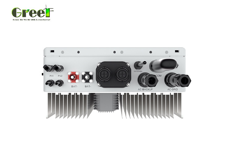 Efficienza del 95% sull'inverter di rete per la gamma di frequenza e temperatura 50/60Hz -25C-60C