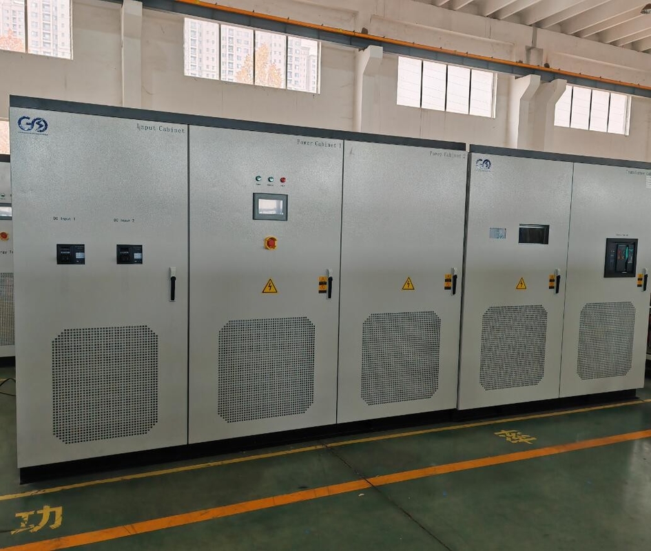 Potente Inverter On-Grid con Tensione di Ingresso 50-500V e Tensione di Uscita 110-220-380-415-440