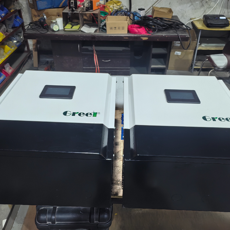 Corrente di carico massima 60A Regolatore Off Grid per sistema turbina eolica o generatore, peso 1,5 kg