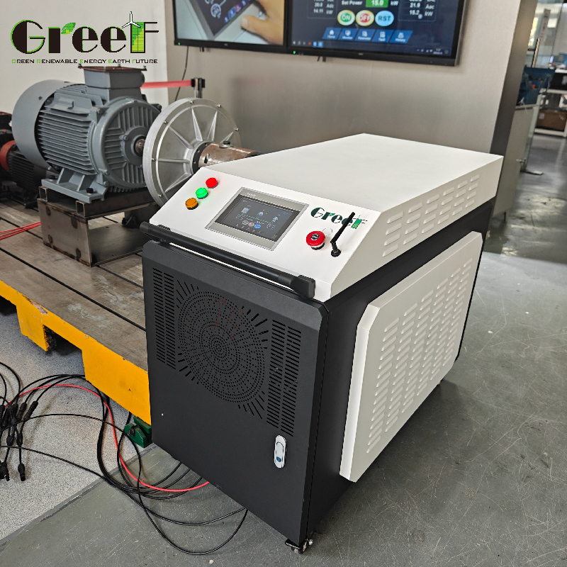 Inverter di potenza off-grid con tensione di ingresso nominale di 400 V, con intervallo di funzionamento in tensione CC di 580-1000 V e efficienza massima del 98,9%