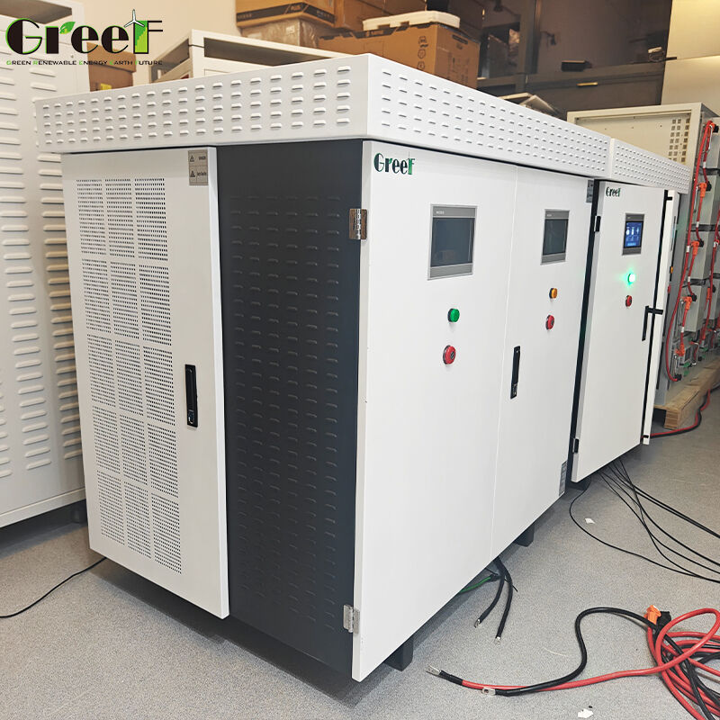 Freno Manuale sul Regolatore di Griglia con Monitoraggio della Griglia tramite Schermo LCD Touch Screen e Massima Efficienza del 95% per la Regolazione Avanzata della Tensione