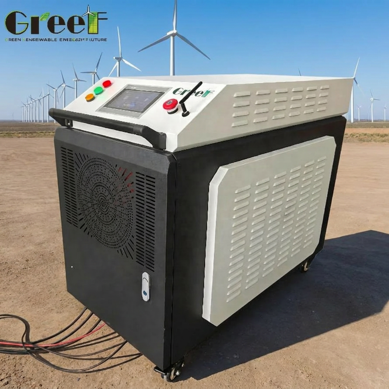 Invertitore di accumulo di energia con 400V di tensione nominale della rete IP54 Protezione e schermo LCD Smart Touch per la conversione dell'energia solare