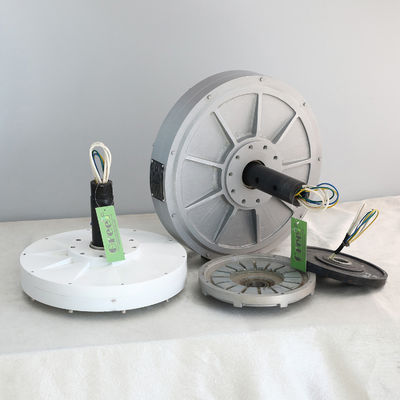 Generatore di magnete permanente a flusso assiale senza nucleo 3 fasi Generazione di energia elettrica con 3 anni di garanzia